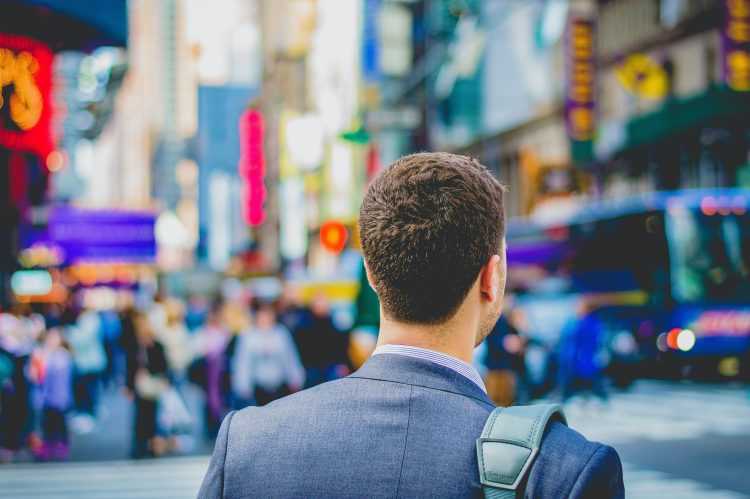 La recherche d’emploi, une voie vers le bonheur professionnel : 8 caractéristiques des emplois épanouissants