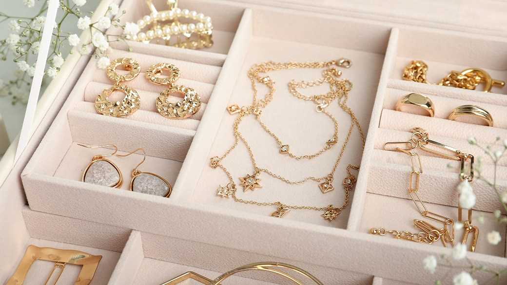 Les 4 Idées de Cadeaux Bijoux Idéales pour Tous les Budgets